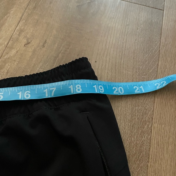 Northface joggers - Picture 9 of 11